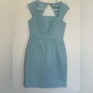 Adrianna Papell Sleeveless Light Blue Square Neck Sheath Dress size 4
